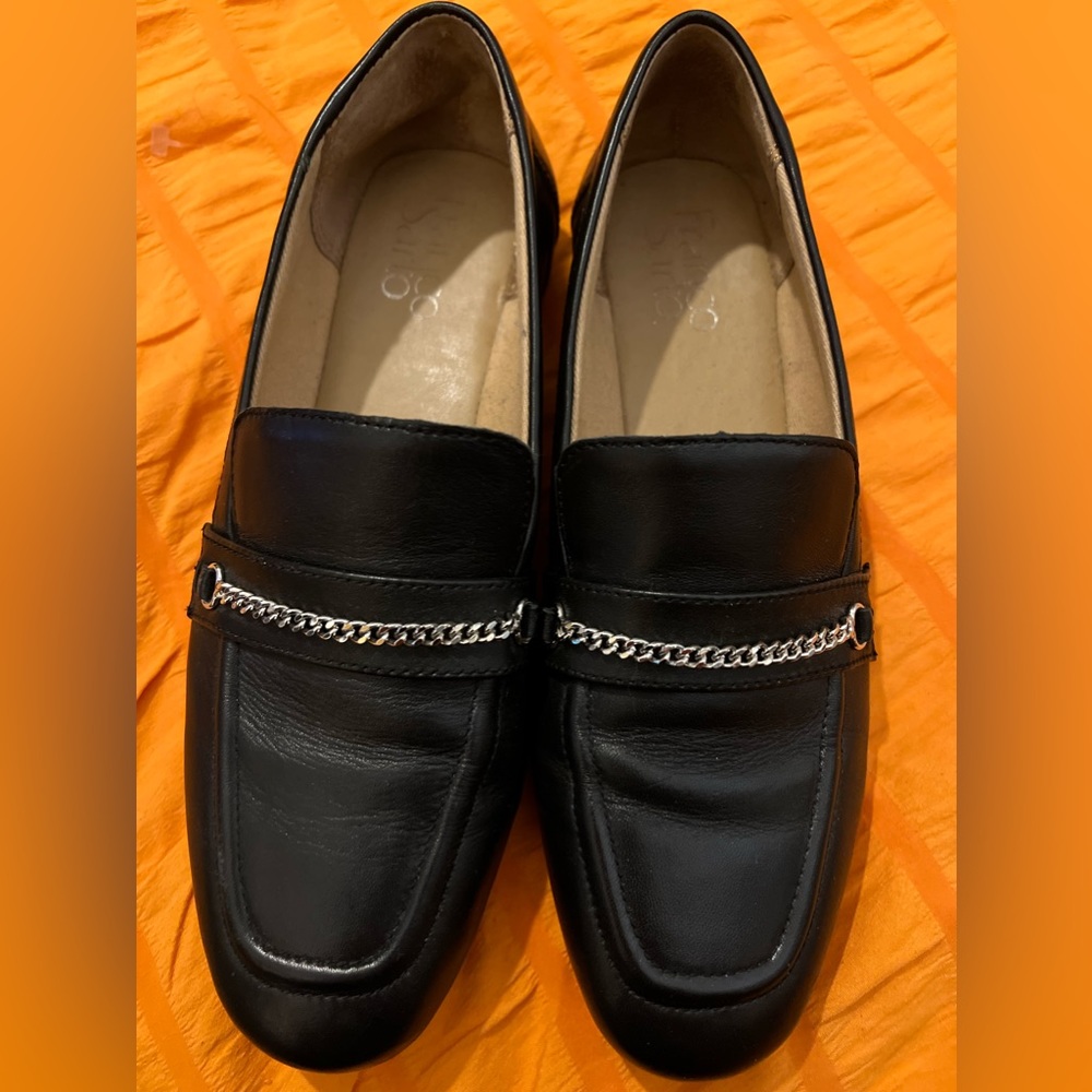 Franco Sarto "Damia" Leather shoes chain Sz 6